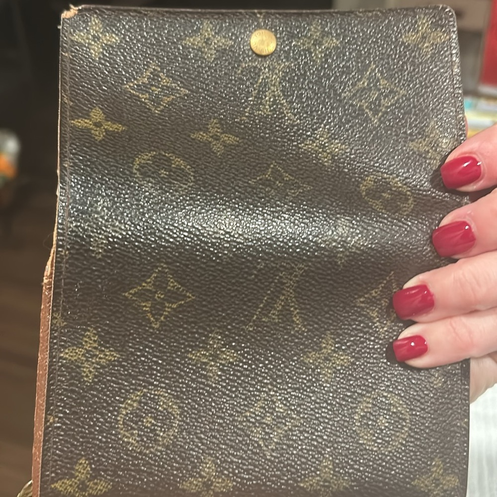 Lv Monogram Wallet - image 8